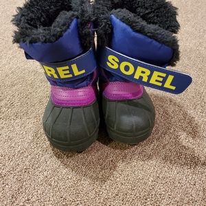 Sorel toddler snowboots